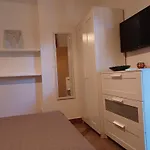 Excellent Mia