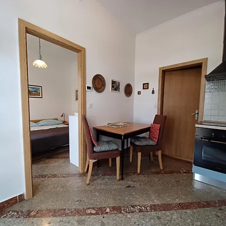 Excellent Mia Apartman Umag
