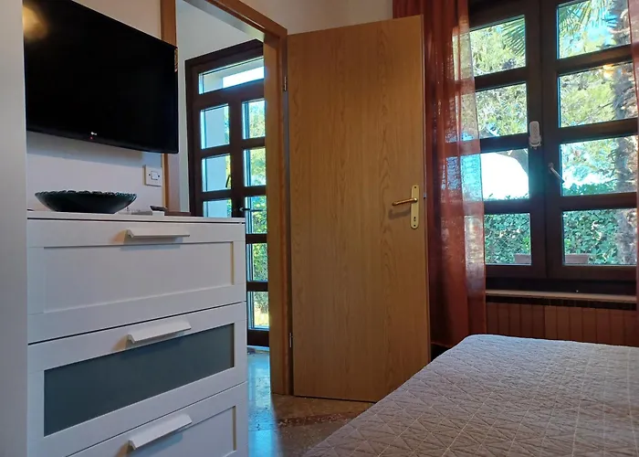 Excellent Mia 아파트